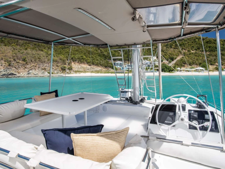 Catamaran hire in Tortola - Bali Bali 4.8