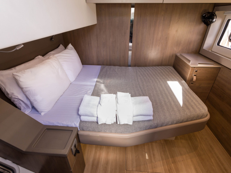 Charter a Catana Bali 4.8 in Tortola on Samboat