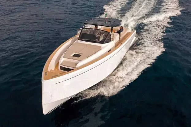 Hire Luxury Yacht with or without skipper Pardo Yachts Bandol