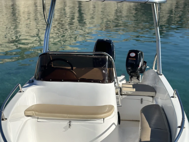 Charter a Marinco 475 2025 in Faliraki on Samboat