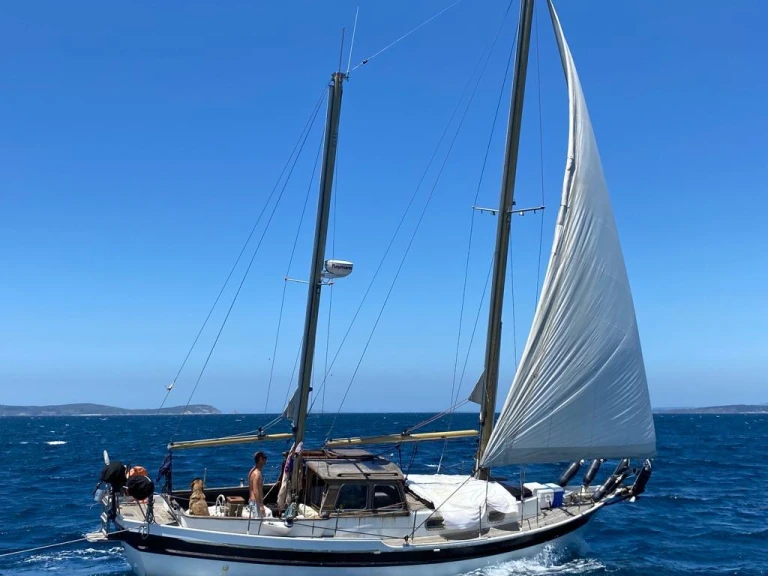 Hire Sailboat with or without skipper Rinco Puerto de Vigo