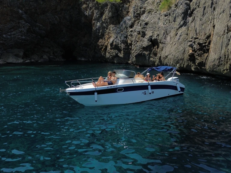 Yacht charter Portals Nous - Saver 750 WA on SamBoat