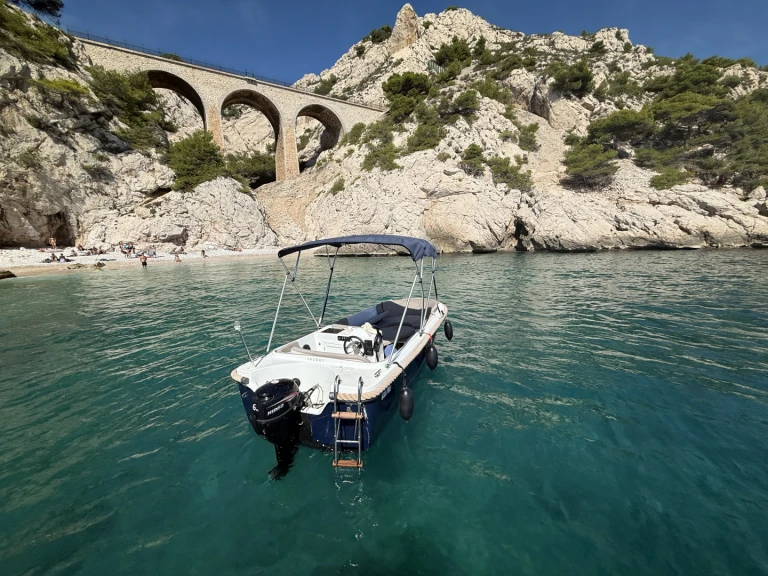 Yacht charter Marseille - Valory Valory 475 on SamBoat