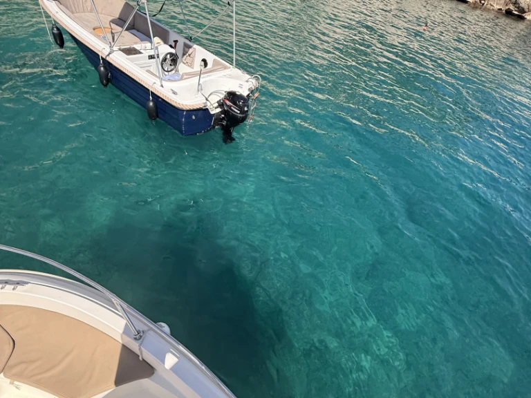 Valory Valory 475 charter bareboat or skippered in  Marseille