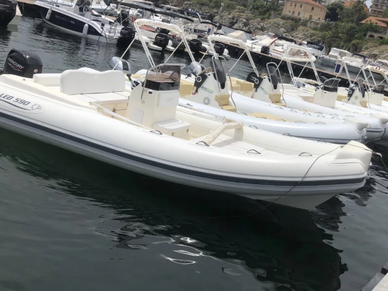Nautica Led Nautica Led 590 charter bareboat or skippered in  Favignana