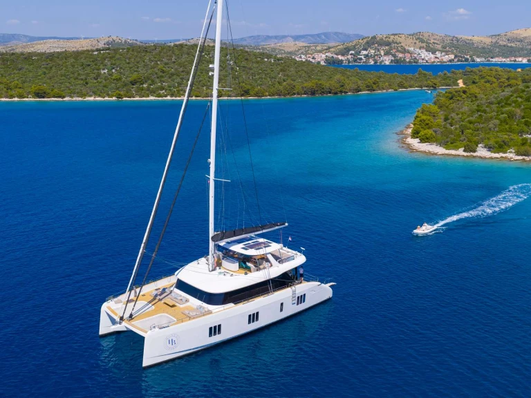 Sunreef HONEYBIRD charter bareboat or skippered in  Šibenik