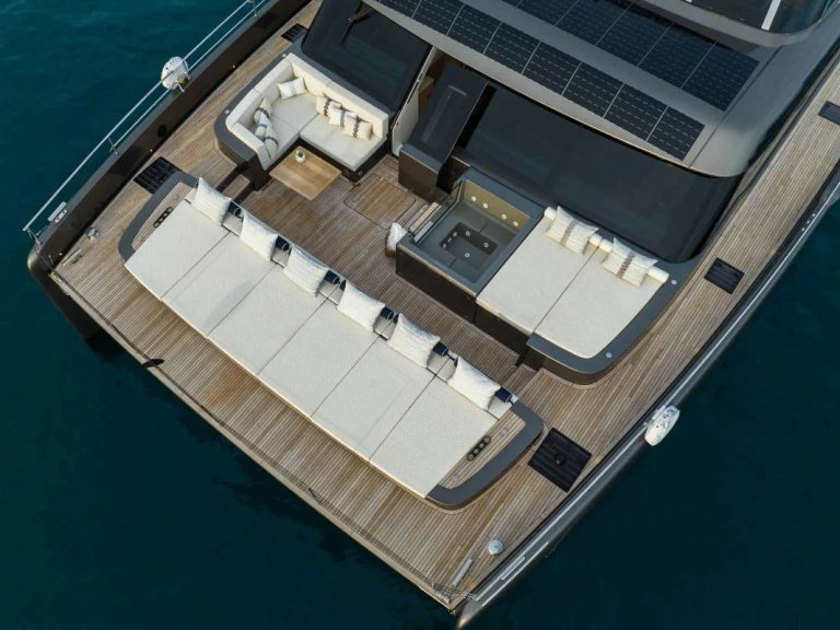 Luxury Yacht hire in British Virgin Islands (BVI) - Sunreef TESNI