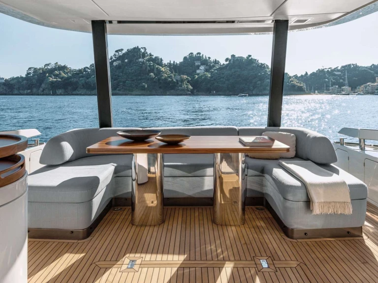 Yacht charter Zadar - Azimut AGLAYA on SamBoat