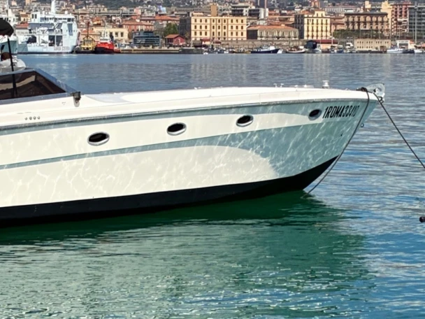Yacht hire Catania cheap Freeway 43 