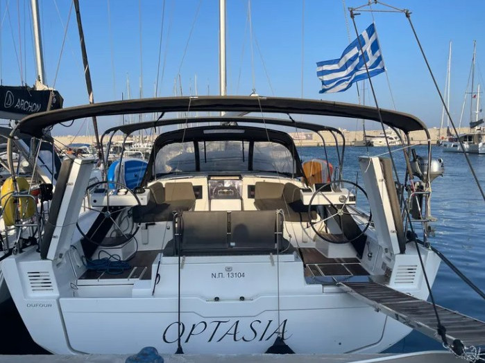 Sailboat to hire Rhodes (City) at the best price