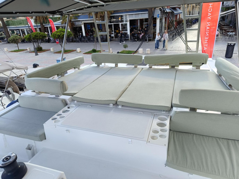 Yacht charter Nydri - Bali Bali Catspace Voile on SamBoat