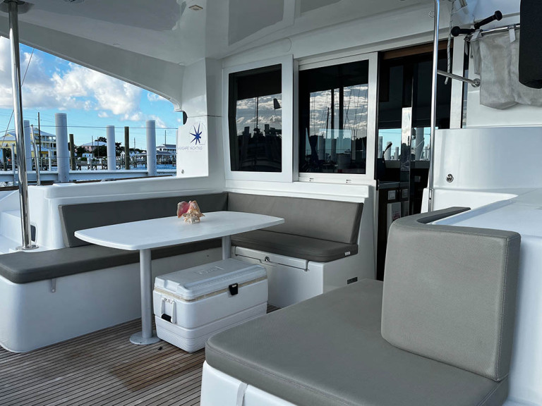 Catamaran hire in Road Town - Lagoon Lagoon 40