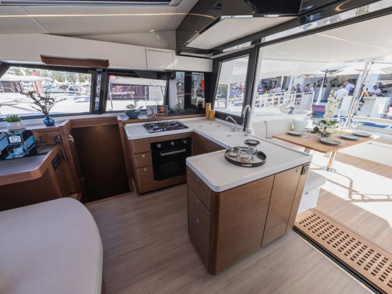 Hire a Nautitech Nautitech 46 Fly Alimos