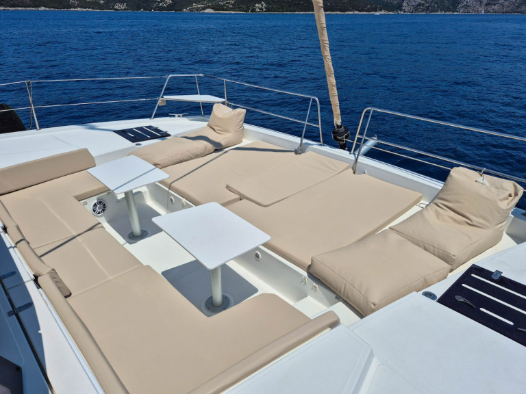 Catamaran hire in Lefkáda - Bali Bali 4.3