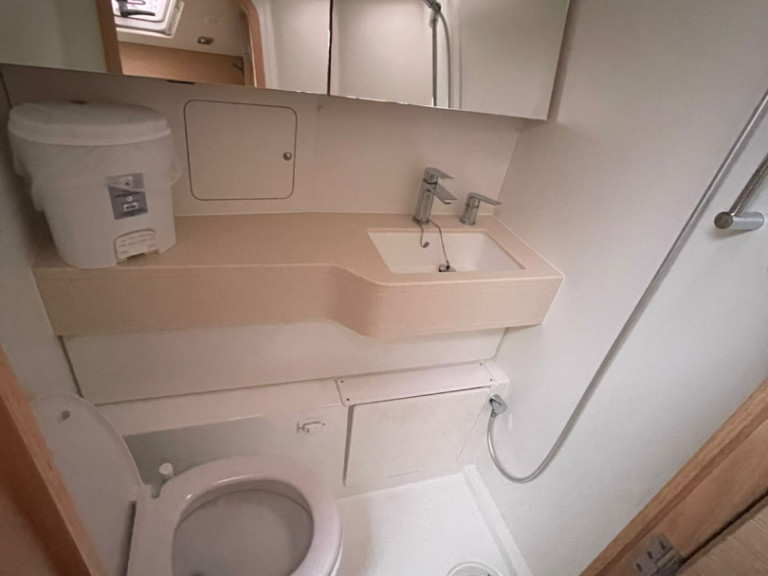 Hire a Dufour Dufour 48 Préveza