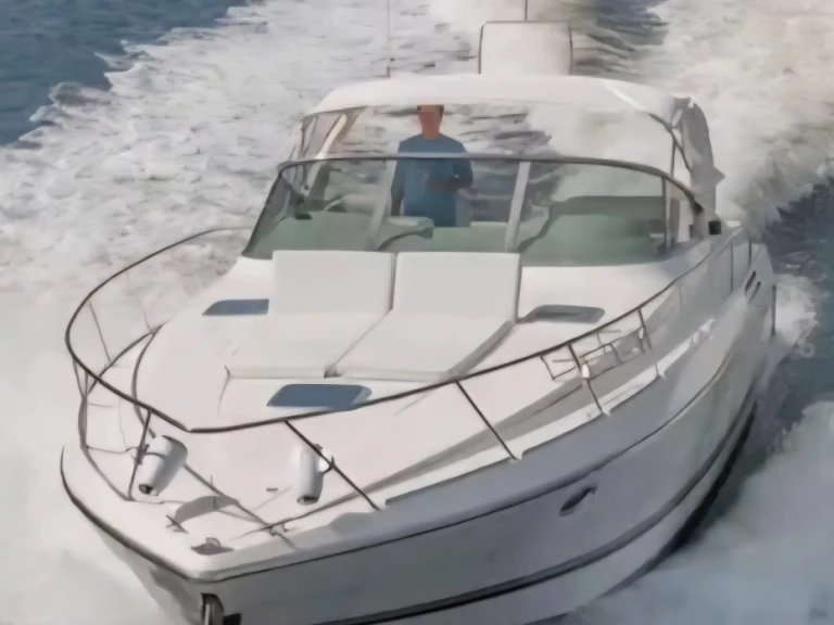 Motorboat to hire Puntone at the best price