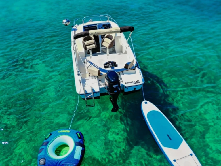 Hire Motorboat with or without skipper Bénéteau Marseille