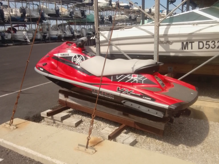 Yacht hire Port Leucate cheap Yamaha VX
