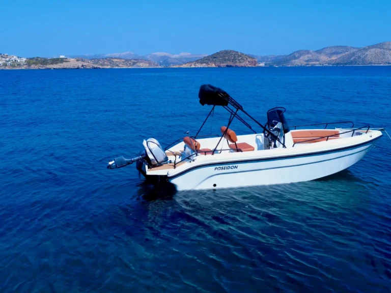 Charter a Poseidon Blu Water 170 in Anavyssos on Samboat