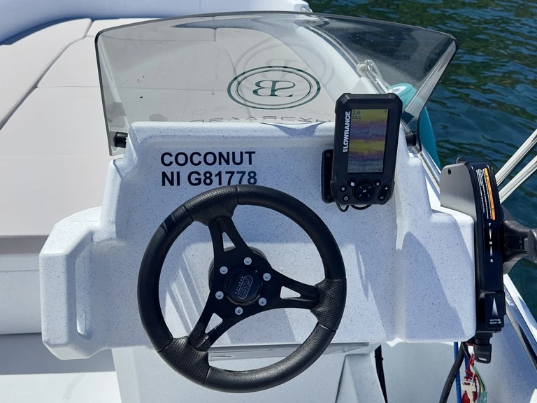 Motorboat hire in Mandelieu-la-Napoule - ROTO 450S
