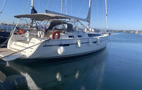 Hire a Bavaria Cruiser 51 Perigiali