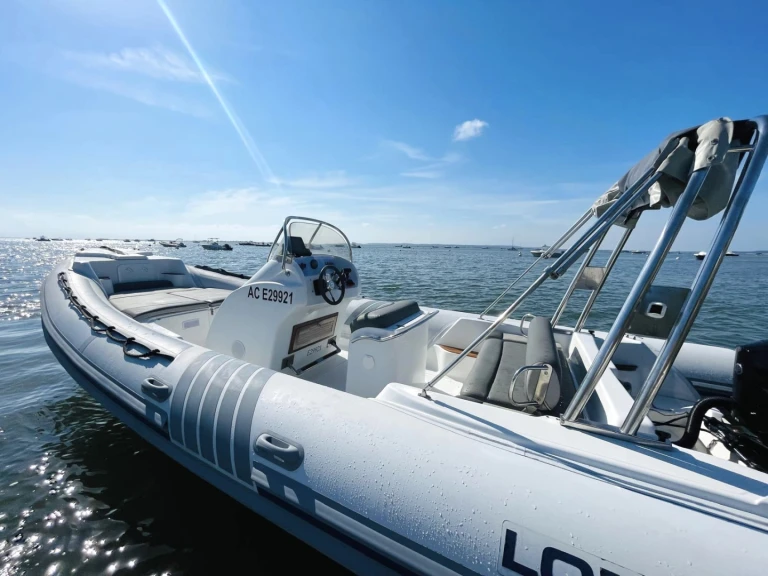 RIB to hire Lège-Cap-Ferret at the best price
