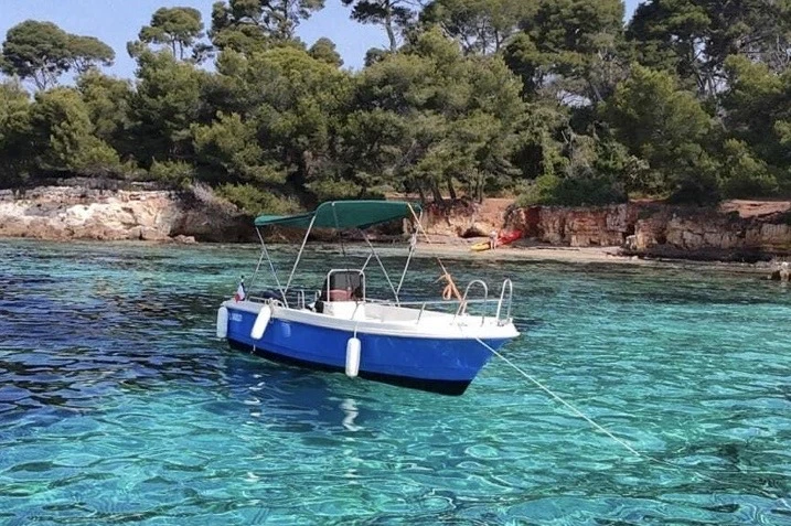 SAFTER Marine Safter charter bareboat or skippered in  Cannes