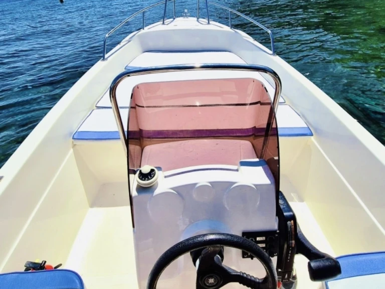 Yacht hire Cannes cheap Safter