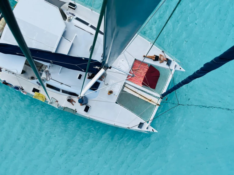 Charter a Multicap-Caraibes Punch 12,50 in Papeete on Samboat