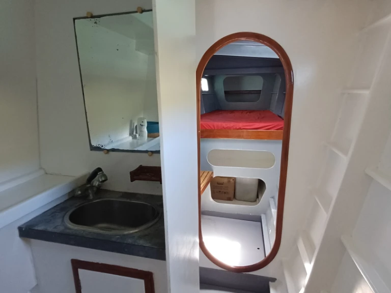 Hire Catamaran with or without skipper Multicap-Caraibes Papeete