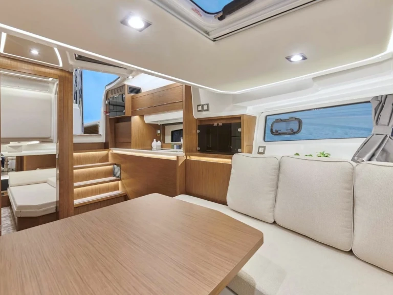 Yacht hire Palamós cheap CAP CAMARAT 12,5WA