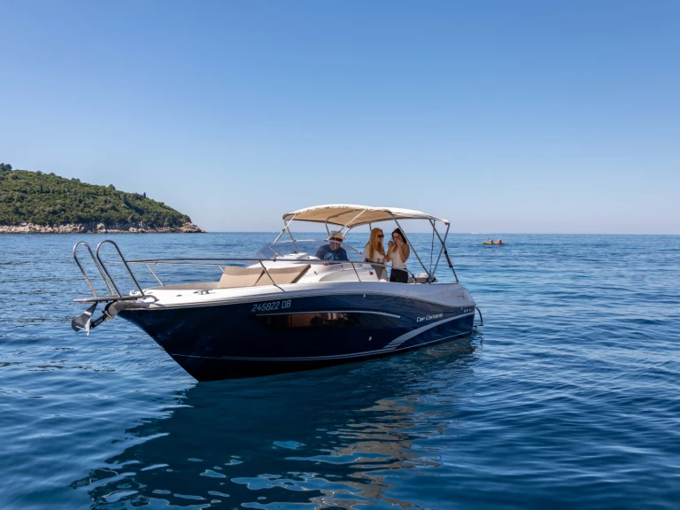 Hire Motorboat with or without skipper Jeanneau Dubrovnik