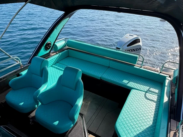 RIB to hire Hvar at the best price