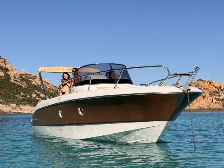Hire Motorboat with or without skipper Sessa Marine Poltu Quatu