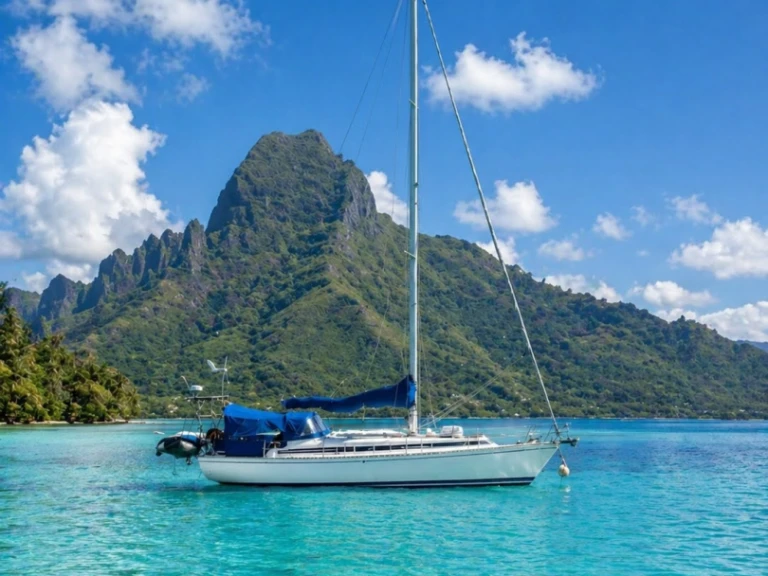 Hire Sailboat Bénéteau with a boat licence