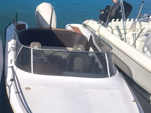 Motorboat hire in Italy - Tullio-Abbate Sea star