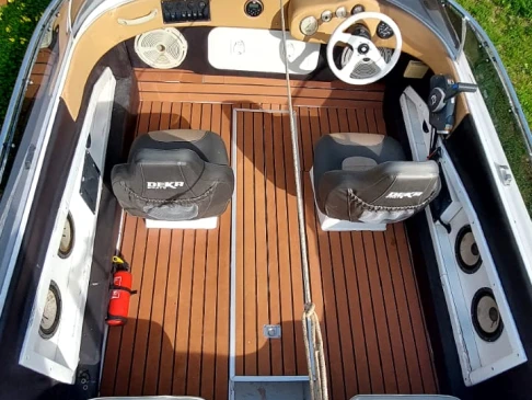 Charter a Tullio-Abbate Sea star in Italy on Samboat