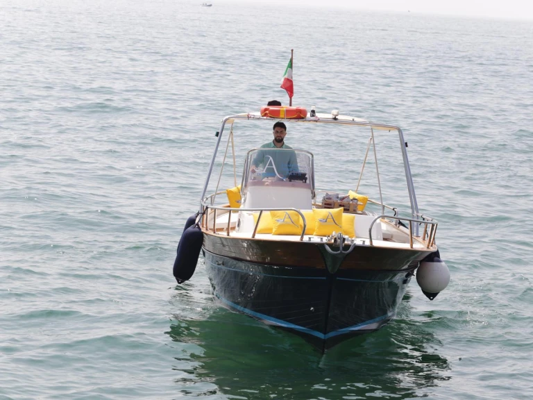 Yacht hire Salerno cheap Sorrento 7,50 open cruise