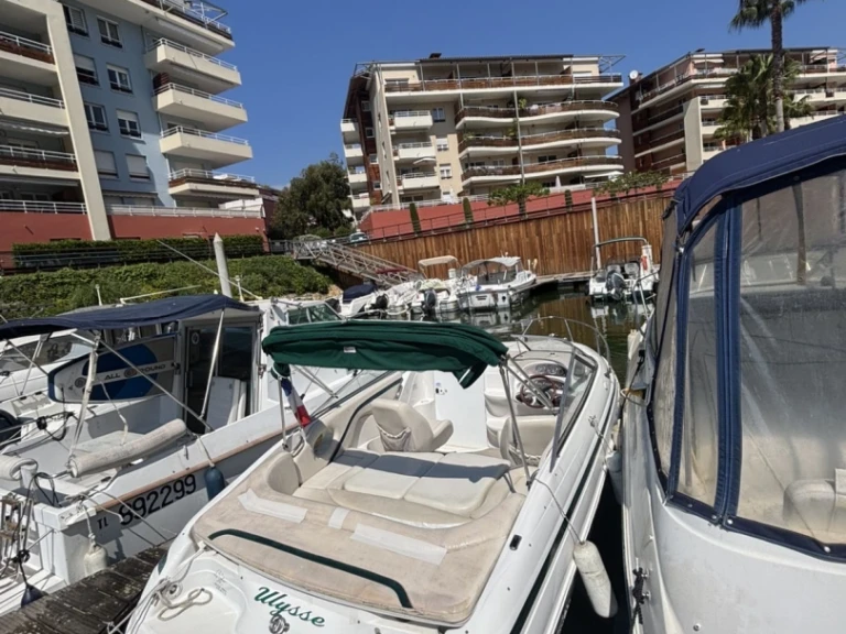 Motorboat to hire Mandelieu-la-Napoule at the best price