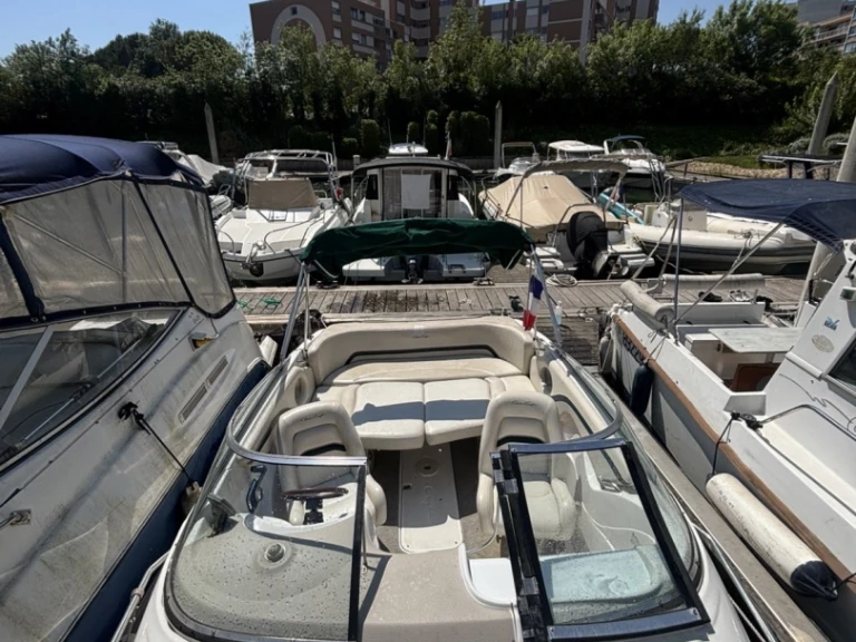 Yacht hire Mandelieu-la-Napoule cheap Chris Craft 210 CC