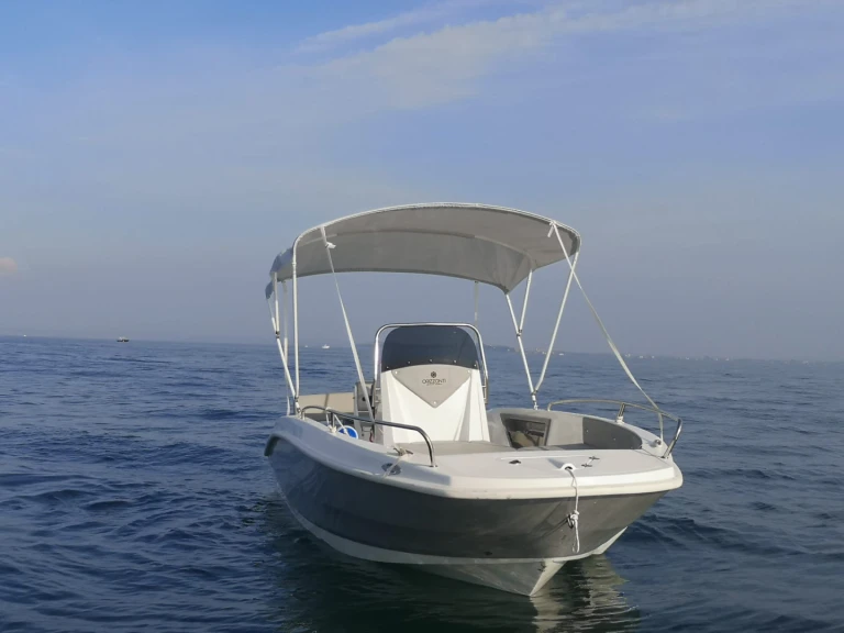 Charter a Barqa Q20 in Taormina on Samboat