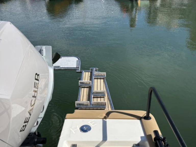 Yacht charter Arcachon - Beacher Beacher V10.2 Croisière on SamBoat