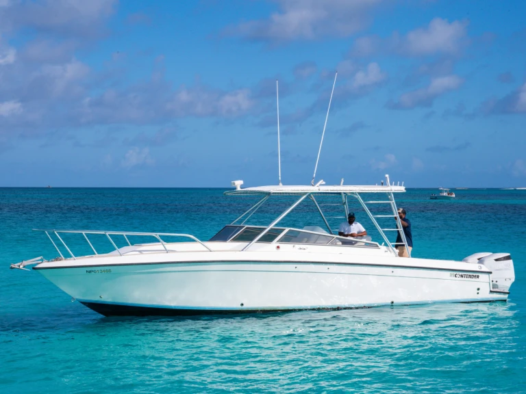 Yacht hire Nassau cheap Side Console