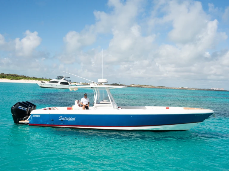 Hire Motorboat with or without skipper Intrepid Nassau