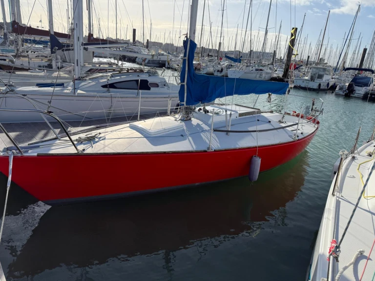 Hire a J Composites J 24 La Rochelle
