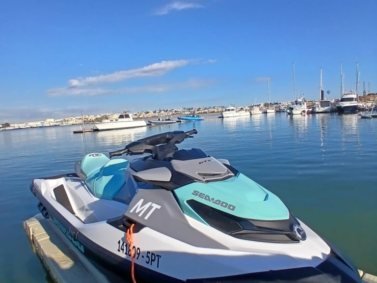 Hire Jet ski with or without skipper Sea-Doo Portimão