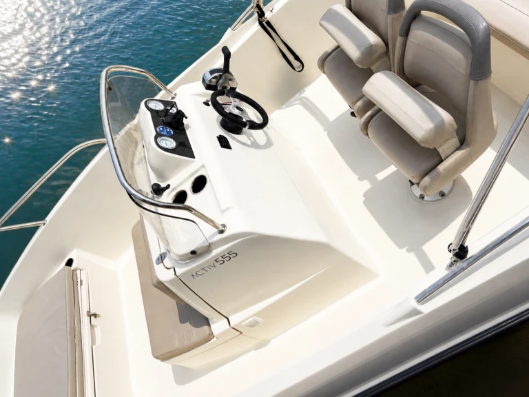 Charter a Quicksilver Activ 555 Open in Port-Camargue on Samboat