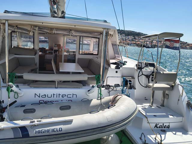 Yacht hire Murter-Kornati cheap Nautitech 40