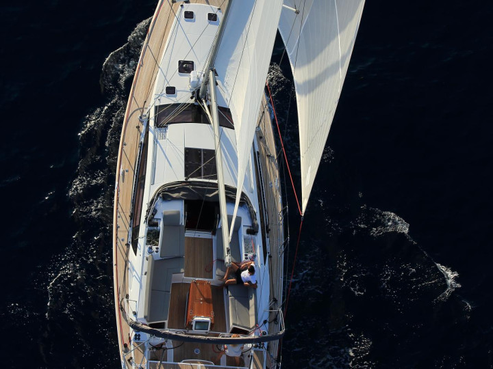 Jeanneau Jeanneau 58 charter bareboat or skippered in  Lávrio