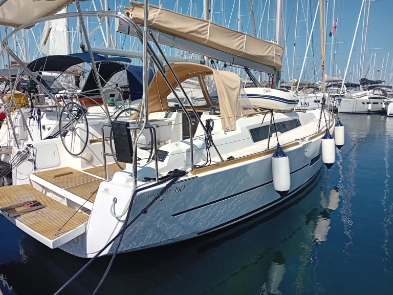 Hire Sailboat with or without skipper Dufour Biograd na Moru